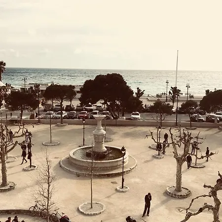 Liautaud فندق 4*