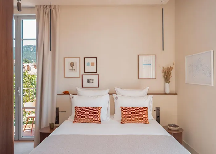 Liautaud Отель Каси