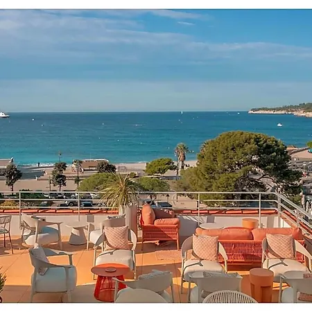 Liautaud By Germain Collection 4*